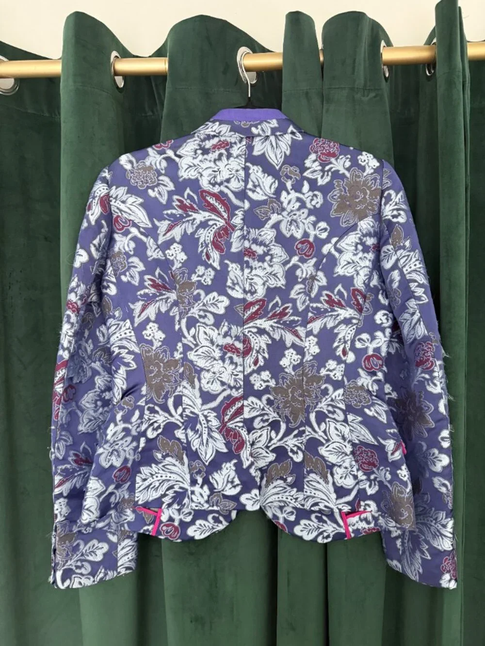 SOLD - ETRO Milano Floral Jacquard Blazer Purple Paisley Jacket IT 46 (US M/L) - Picture 6 of 11